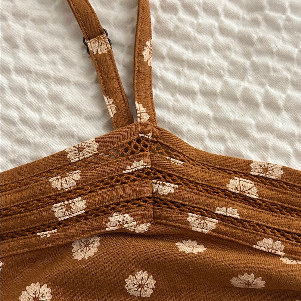 Market & Spruce Rust Brown Daisy-Print Cami with Spaghetti Straps - Picture 5 of 8